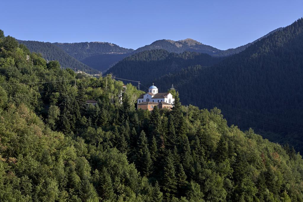 Guesthouse Amalia Kalesménon Exteriör bild